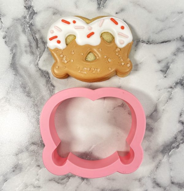 MINI Pretzel Cookie Cutter For Cheap - Image 4